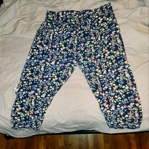Maurices floral capri